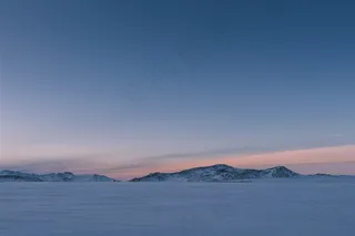 一望无际的雪山