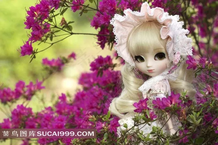 可爱的少女玩偶戴帽的金发女孩
