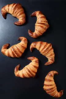 蛋糕店小蛋糕慕斯美食甜品图片