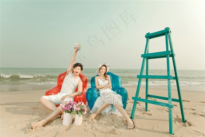 情侣沙滩唯美艺术照写真图片