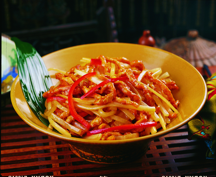 鱼香肉丝  18
