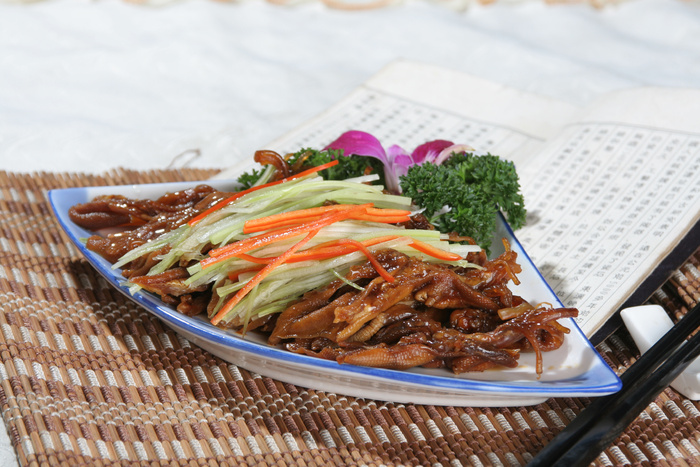 风味鸭掌22元