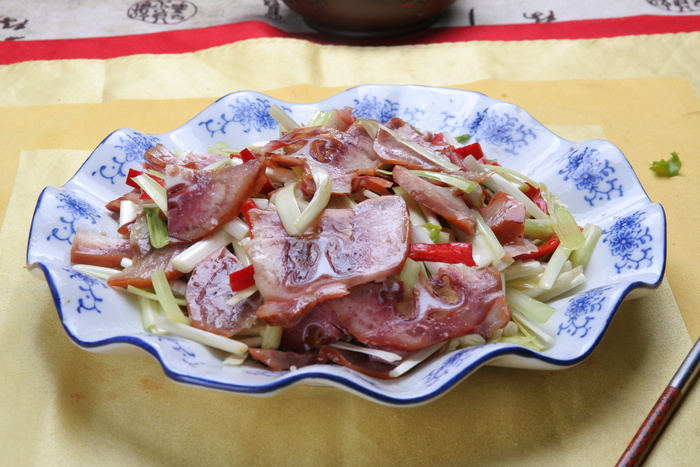 07韭黄腊猪鼻-彬彬香土居