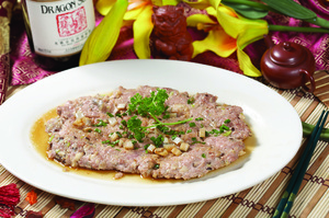  咸鱼蒸肉饼