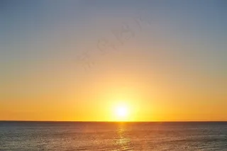 海上的日落图片