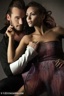 性感情侣写真高清图片