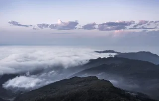 云雾 天空 空中 雾气 山脉