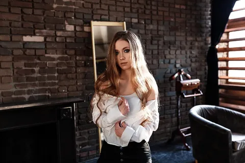 gogo欧美大胆人体摄影 gogo欧美大胆人体摄影