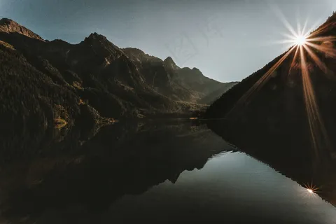 晨曦山水风景图片 晨曦山水风景图片