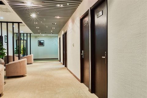 豪华精致商务办公休息区装修图