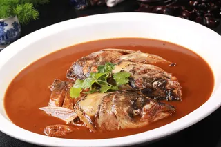 胶东酱焖鱼头王（配饼）48元一份 (1)