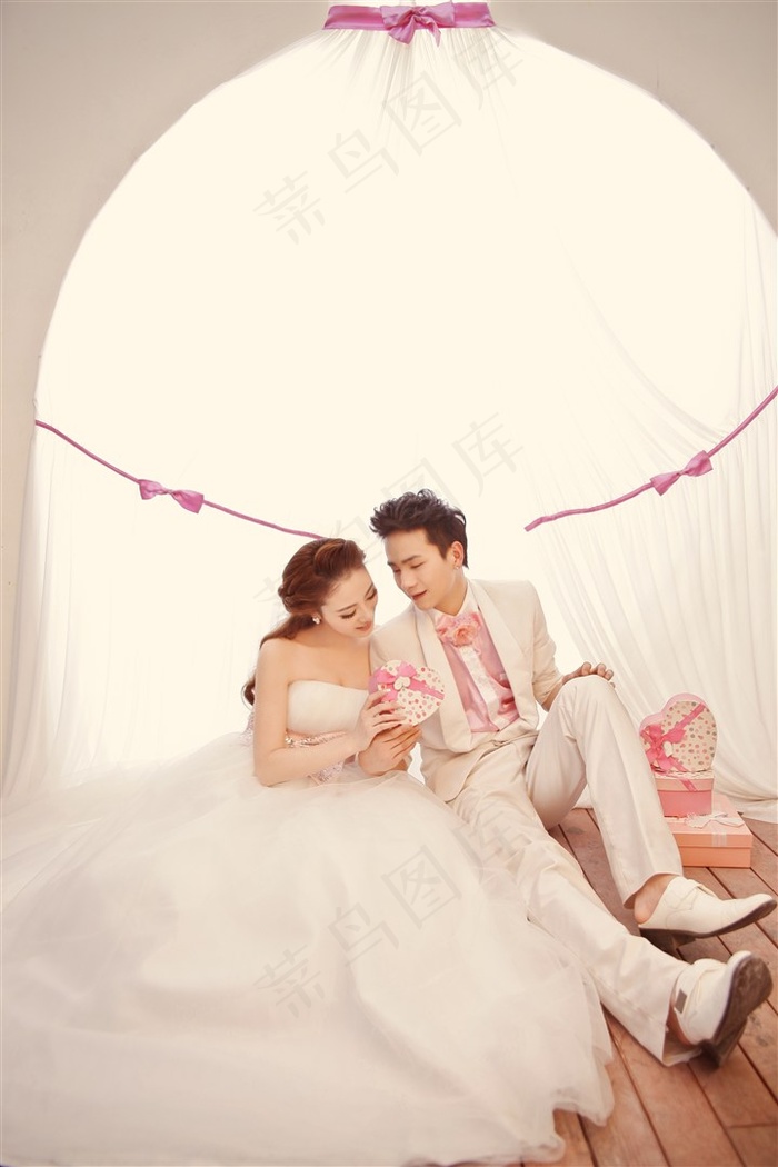 幸福恋人唯美婚纱特写