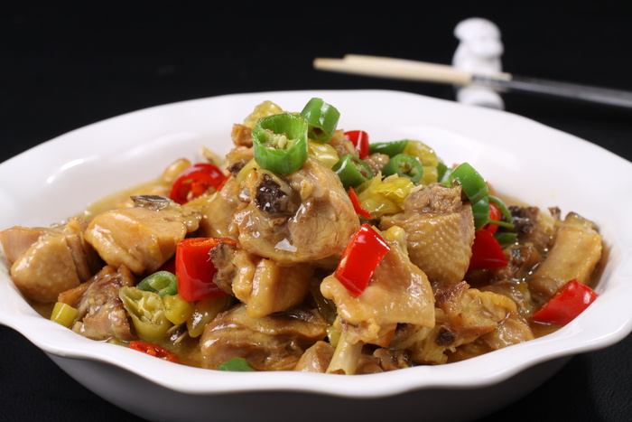 小米煨辣鸡