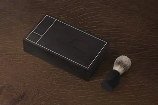 木板理发店美容院化妆品样机