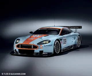 阿斯顿马丁-光影下的蓝色赛车