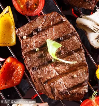 烤盘牛排图片