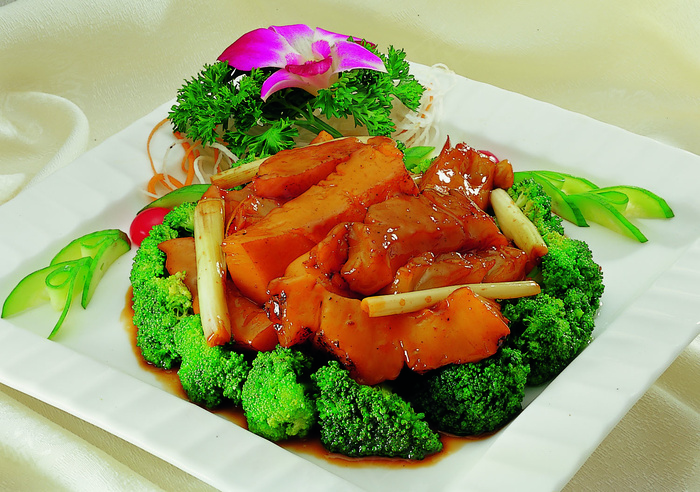 4079葱烧梅花参_1