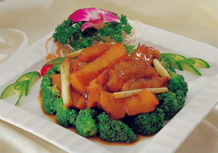 4079葱烧梅花参_1