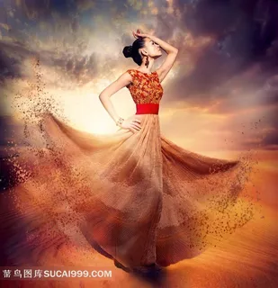 在沙漠中婀娜多姿的美女