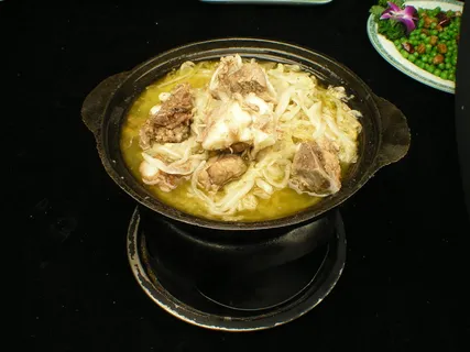 0137脊骨炖酸菜 0137脊骨炖酸菜