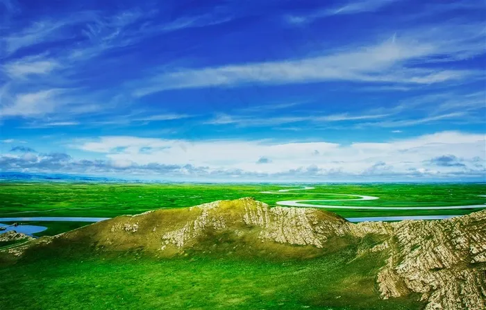 美丽的新疆巴音布鲁克风景