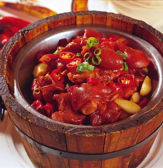 89XC-498木桶香猪脚