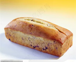 西方小吃-蓝莓枕头面包