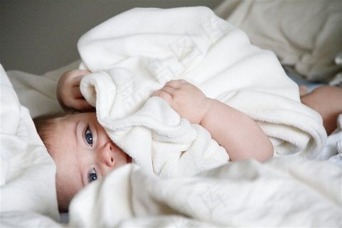 纯洁无暇的婴儿宝宝图片