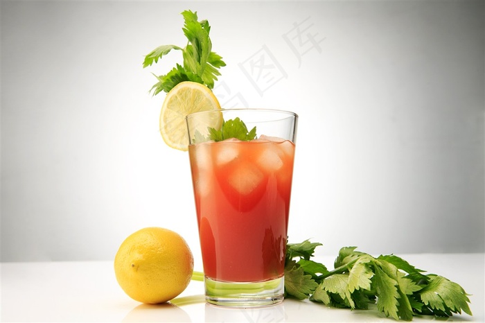 自制的蕃茄芹菜汁