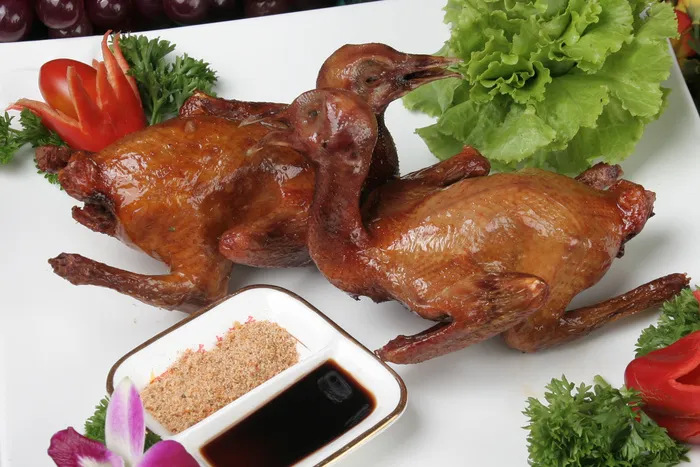 脆皮皇乳鸽 (1)