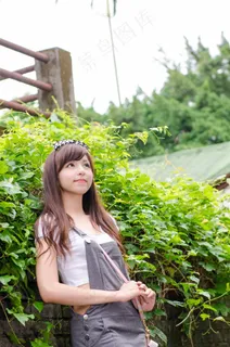 邻家女孩小鸟依人美女冰冰大图