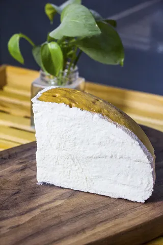 蛋糕店小蛋糕慕斯美食甜品图片