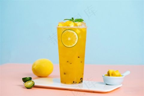 柠檬百香果汁