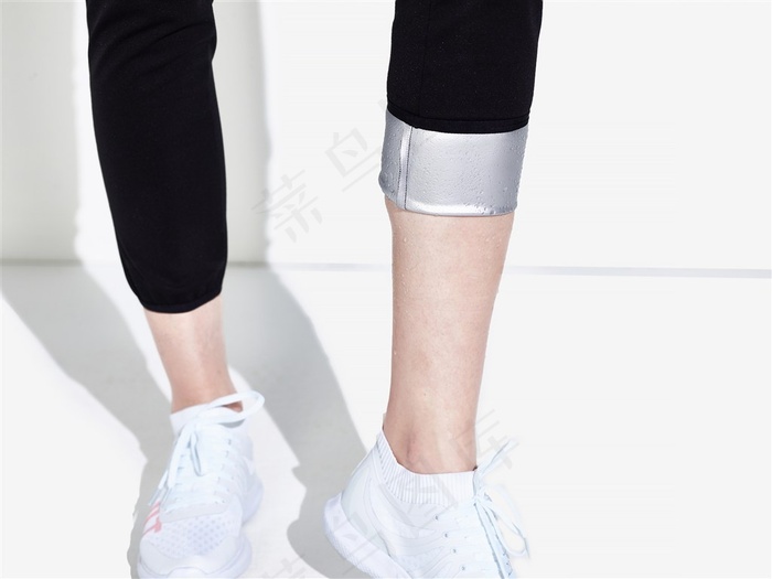 运动服外国女模特