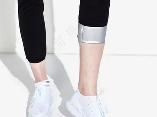 运动服外国女模特