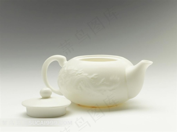 龙纹白瓷茶壶