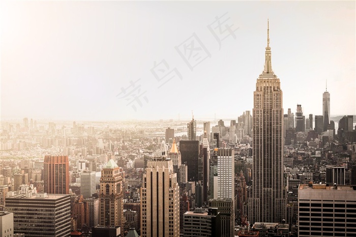 不同角度的帝国大厦