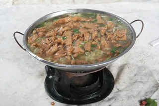 44酸菜嫩牛柳-人和盛