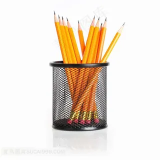 笔筒里的铅笔