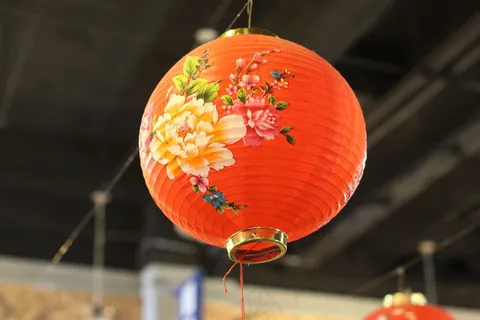 牡丹花图案的灯笼图片 牡丹花图案的灯笼图片