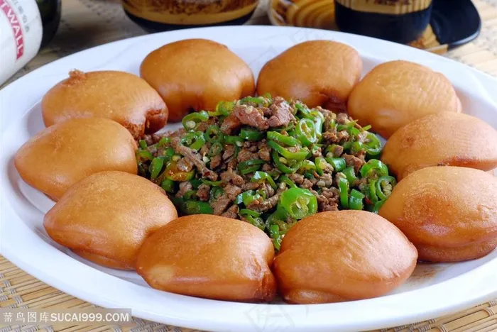 夹饼兔中华美食摄影图