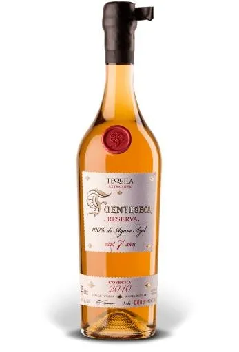 龙舌兰酒 PNG免抠(800x1180)