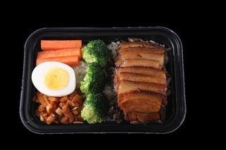 梅菜扣肉快餐盖浇饭产品成品高清大图餐盒装夜市小吃免扣