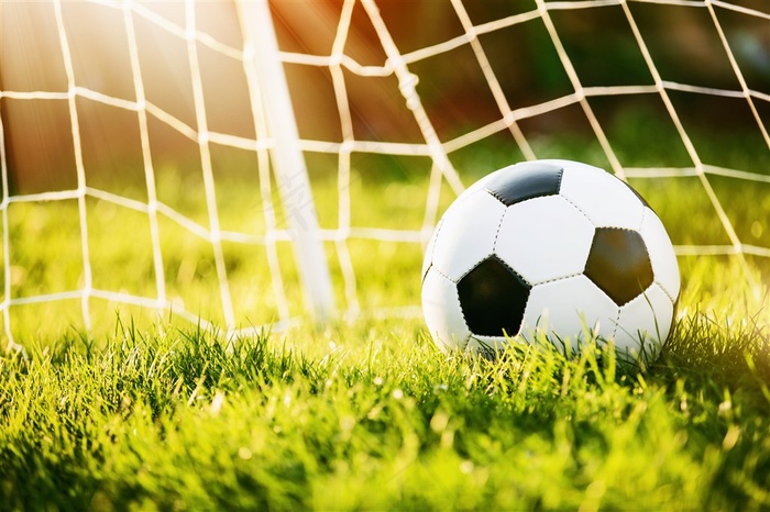 室外足球场一角