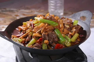 干锅牛腩萝卜干