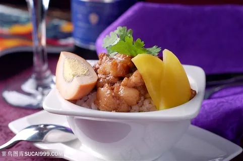 中华美食主食梦幻卤肉饭实拍摄影图中华美食 中华美食主食梦幻卤肉饭实拍摄影图中华美食