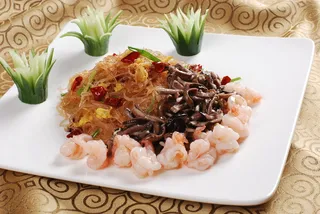  鲜虾鳝鱼赛鱼翅