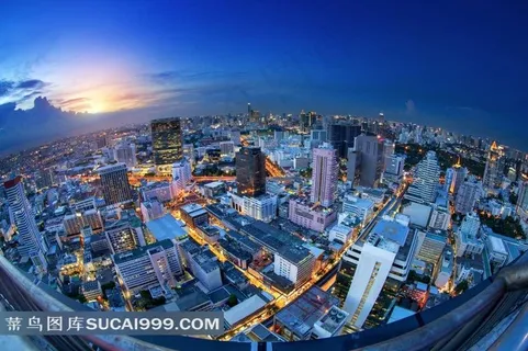 城市夜景鸟瞰图