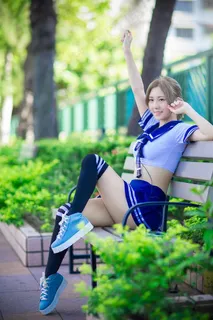 高清美女学生写真大图