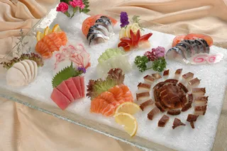 至尊冰鲍刺身拼 